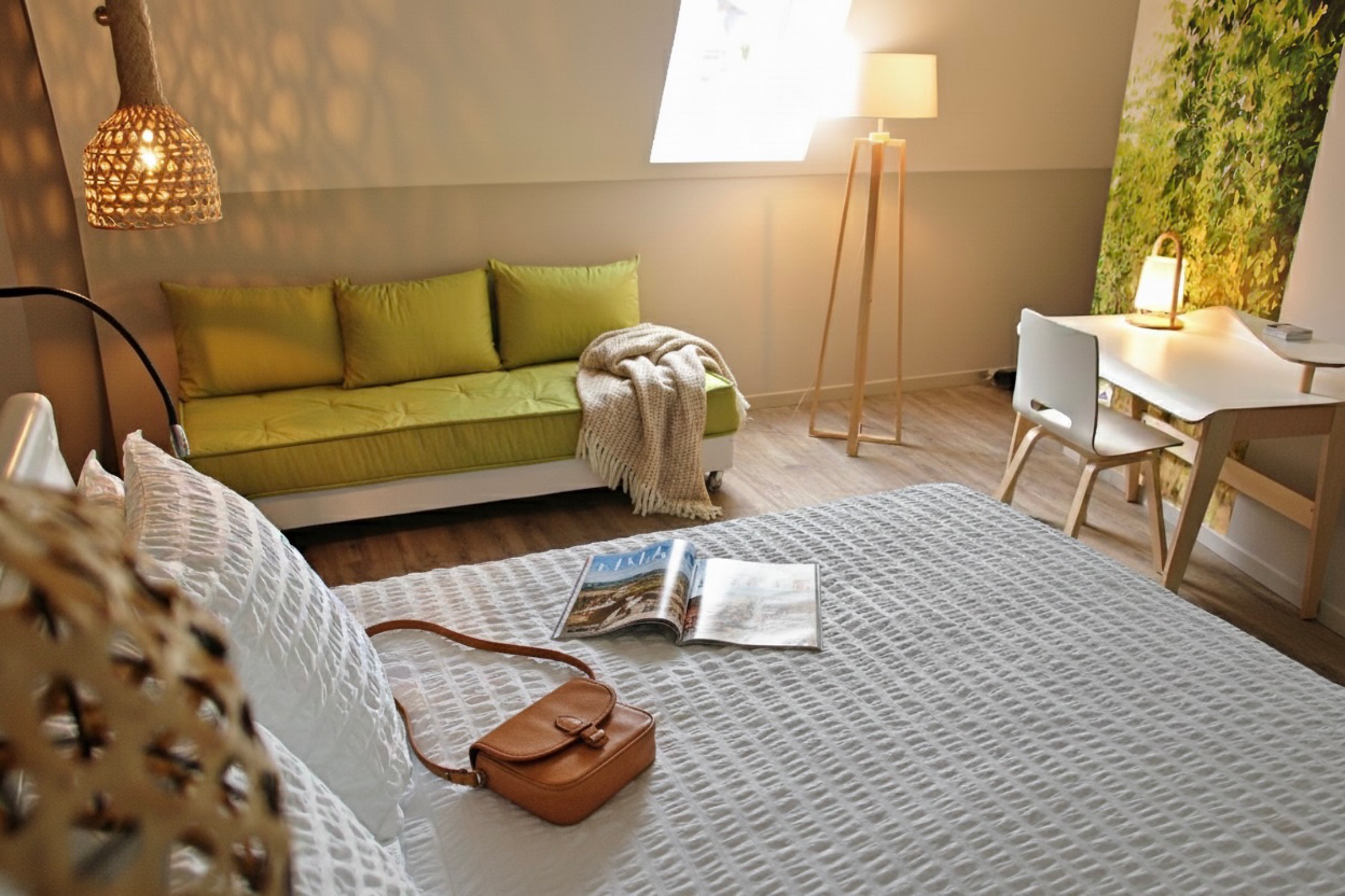 photo studio apartment superior